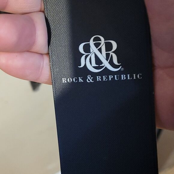 Beautiful Rock and republic top 2X NWT - Picture 5 of 6